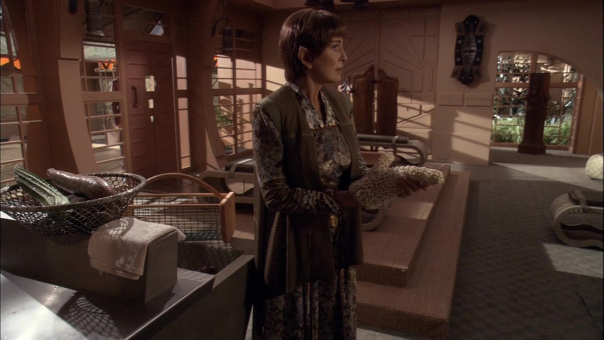 Extended Scenes: s04e03 - Home